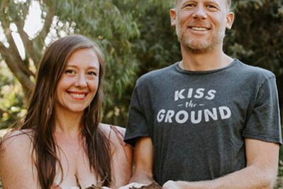 Josh and Rebecca Tickell-400-v2